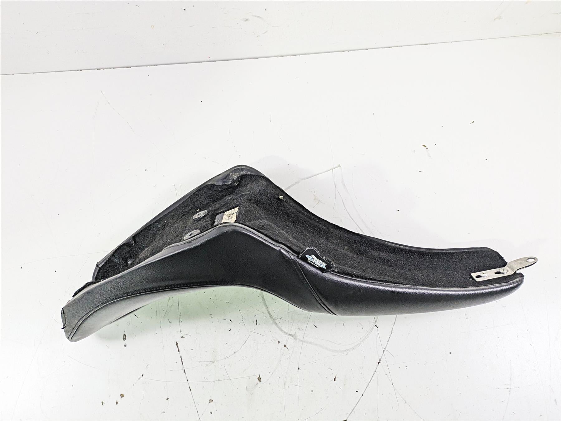 2016 Harley FLSTC Softail Heritage Drag Specialties Predator Seat Saddle {{ shop.shopifyCountryName }} - Mototech271