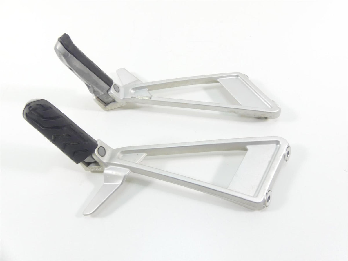 2021 Aprilia Tuono 660 Rear Passenger Footpeg Foot Rest Set 2B005206 2B005205 {{ shop.shopifyCountryName }} - Mototech271