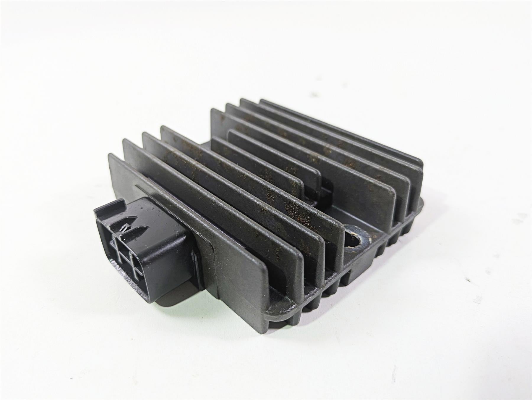 2019 Yamaha VX Cruiser HO 1800 Rectifier Voltage Regulator 6EK-81960-02-00 {{ shop.shopifyCountryName }} - Mototech271