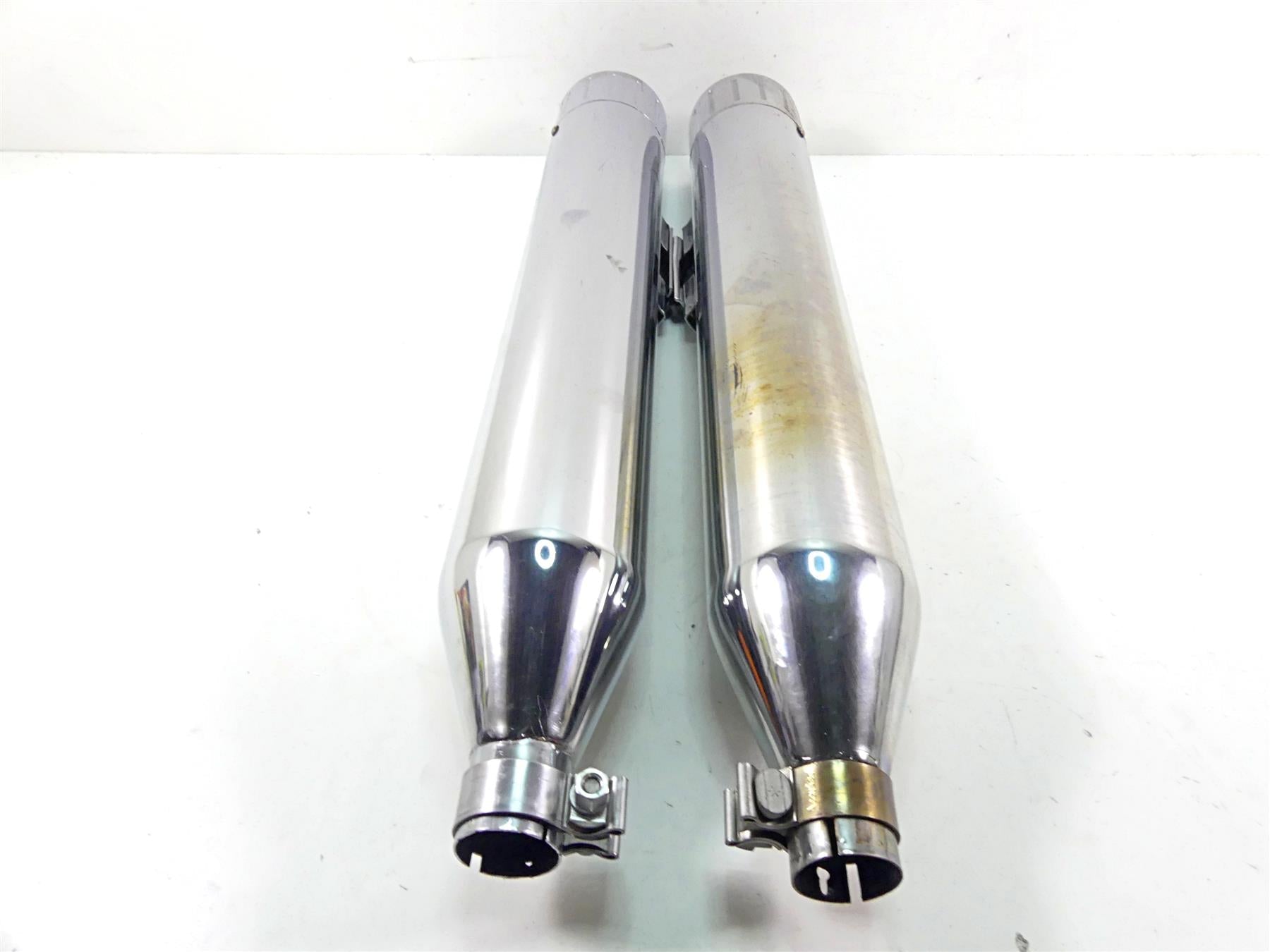 2007 Harley Touring FLHRSE CVO Road King 4.5" Exhaust Pipe Muffler Set {{ shop.shopifyCountryName }} - Mototech271