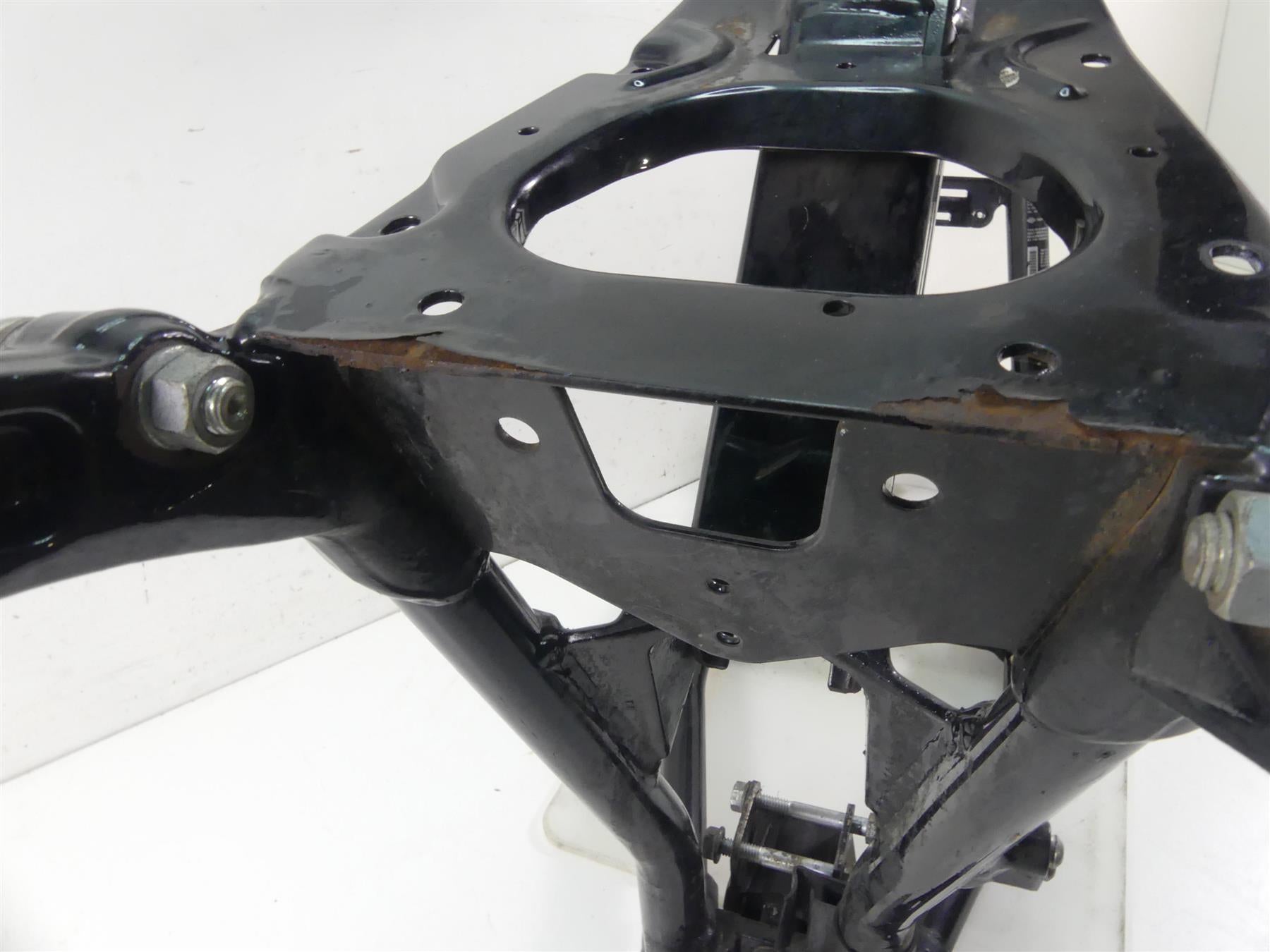 2014 Harley FXDF Dyna Fat Bob Straight Main Frame Chassis 29 Dgr Rake With New York Clean Title 47760-10A {{ shop.shopifyCountryName }} - Mototech271