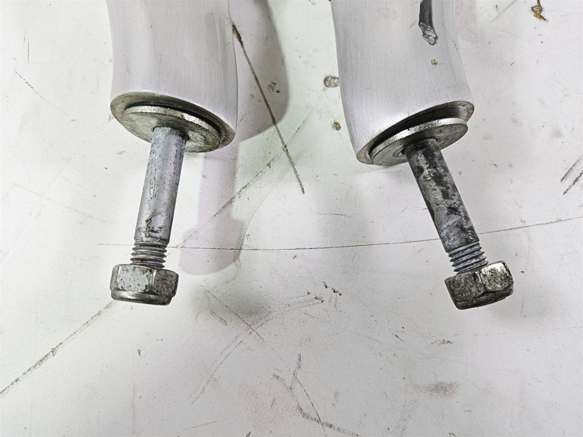 2004 Victory Kingpin Handlebar Riser Holder Set 1821325 1821325 {{ shop.shopifyCountryName }} - Mototech271