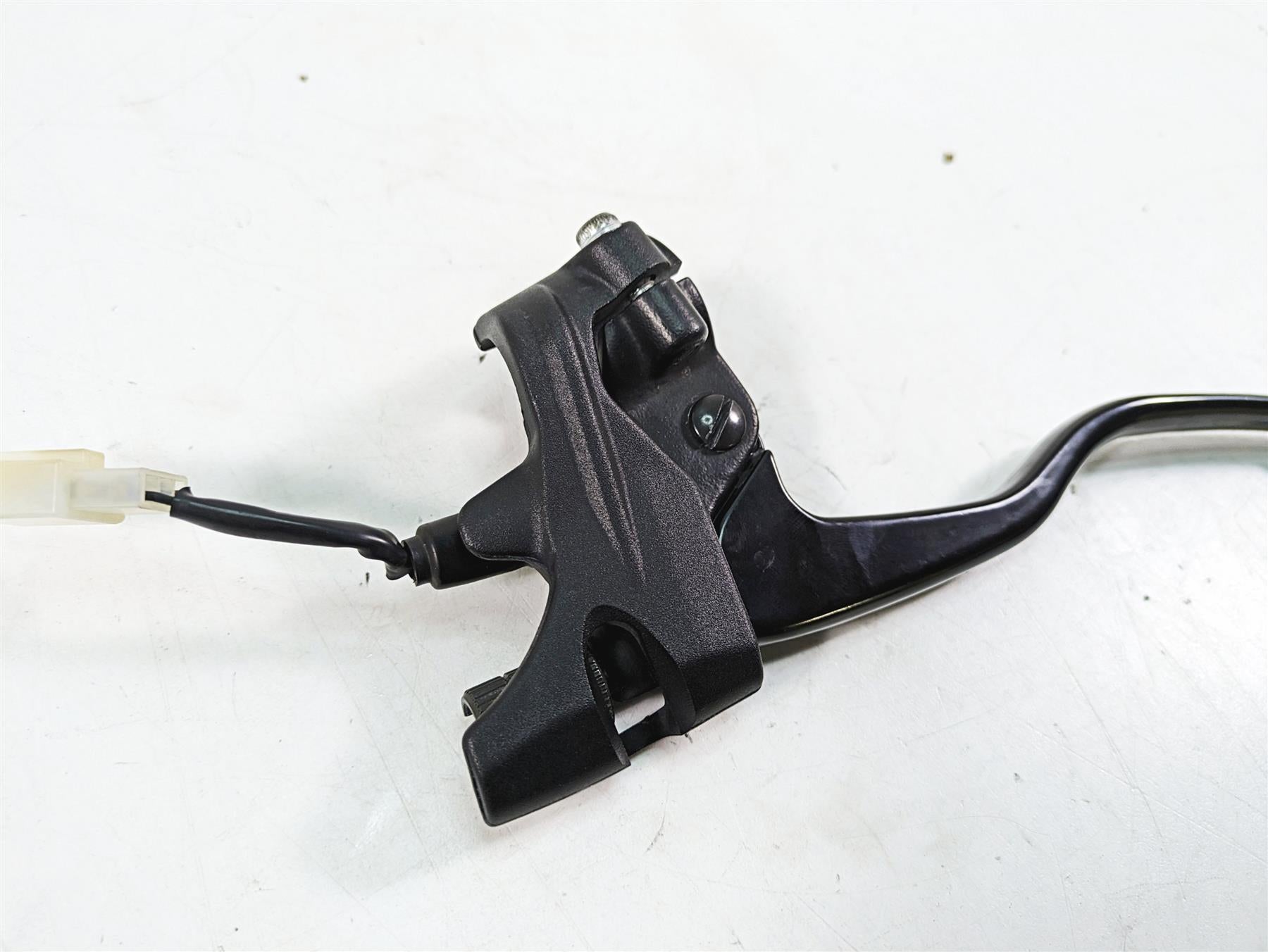 2017 Mv Agusta Dragster 800 Clutch Perch & Lever 8000B8815 {{ shop.shopifyCountryName }} - Mototech271