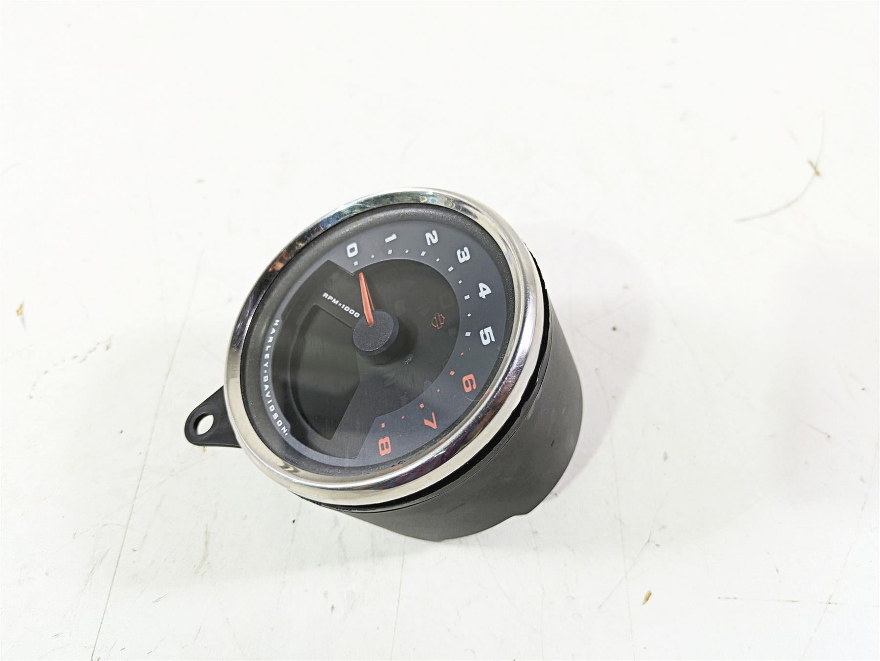 2018 Harley Softail FXFBS Fat Bob Speedometer Gauge Instrument - 33k 70900703 {{ shop.shopifyCountryName }} - Mototech271