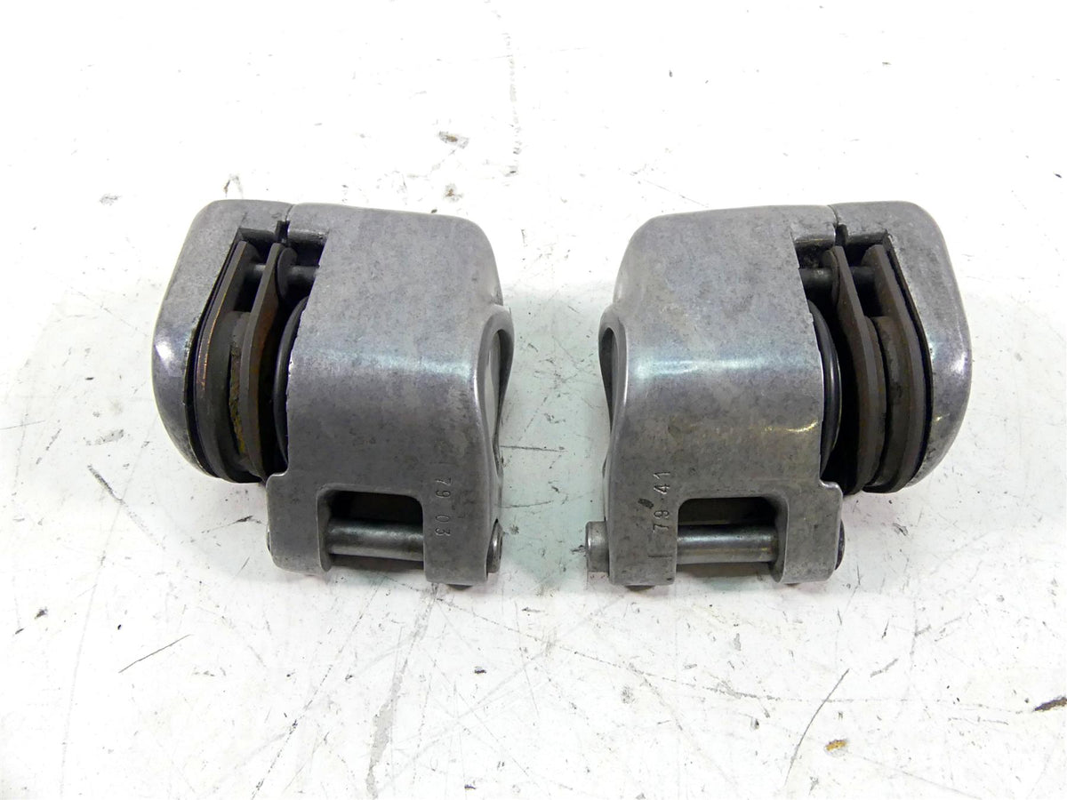 1979 Harley Sportster XLS1000 Roadster Front Brake Caliper Set 44121-77 44195-77 {{ shop.shopifyCountryName }} - Mototech271