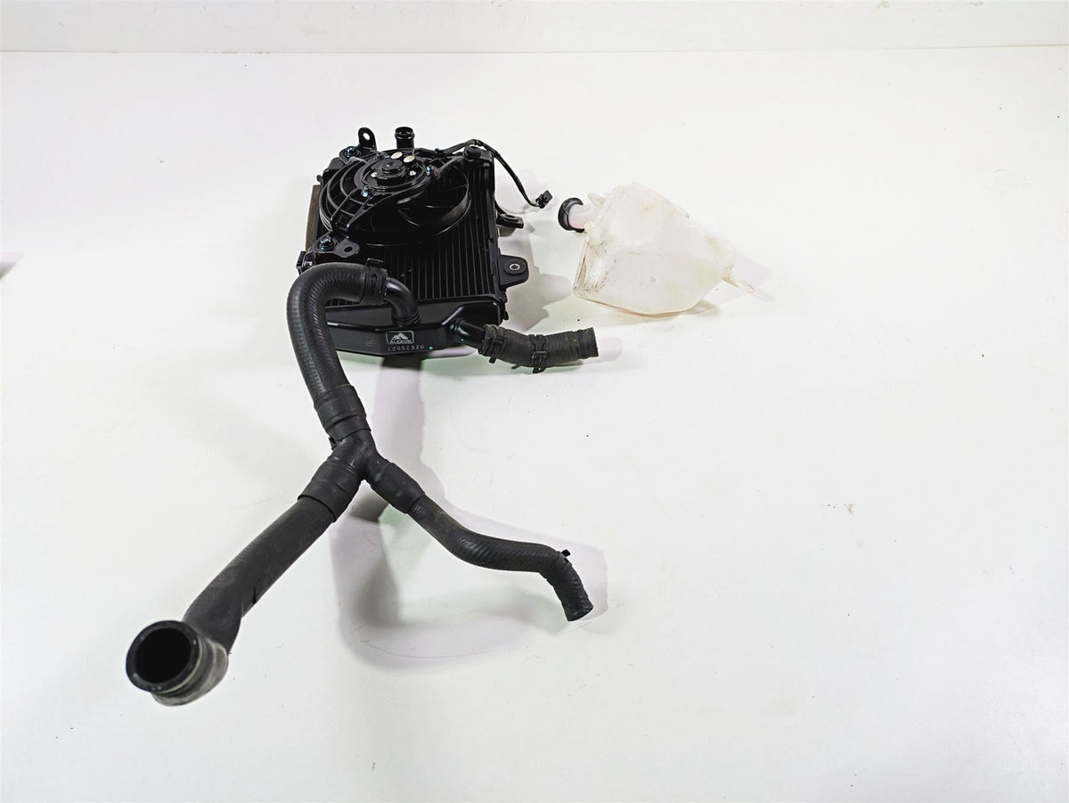 2024 Triumph Tiger 900 GT Left Radiator Fan Reservoir Hoses - Read T2104610 {{ shop.shopifyCountryName }} - Mototech271