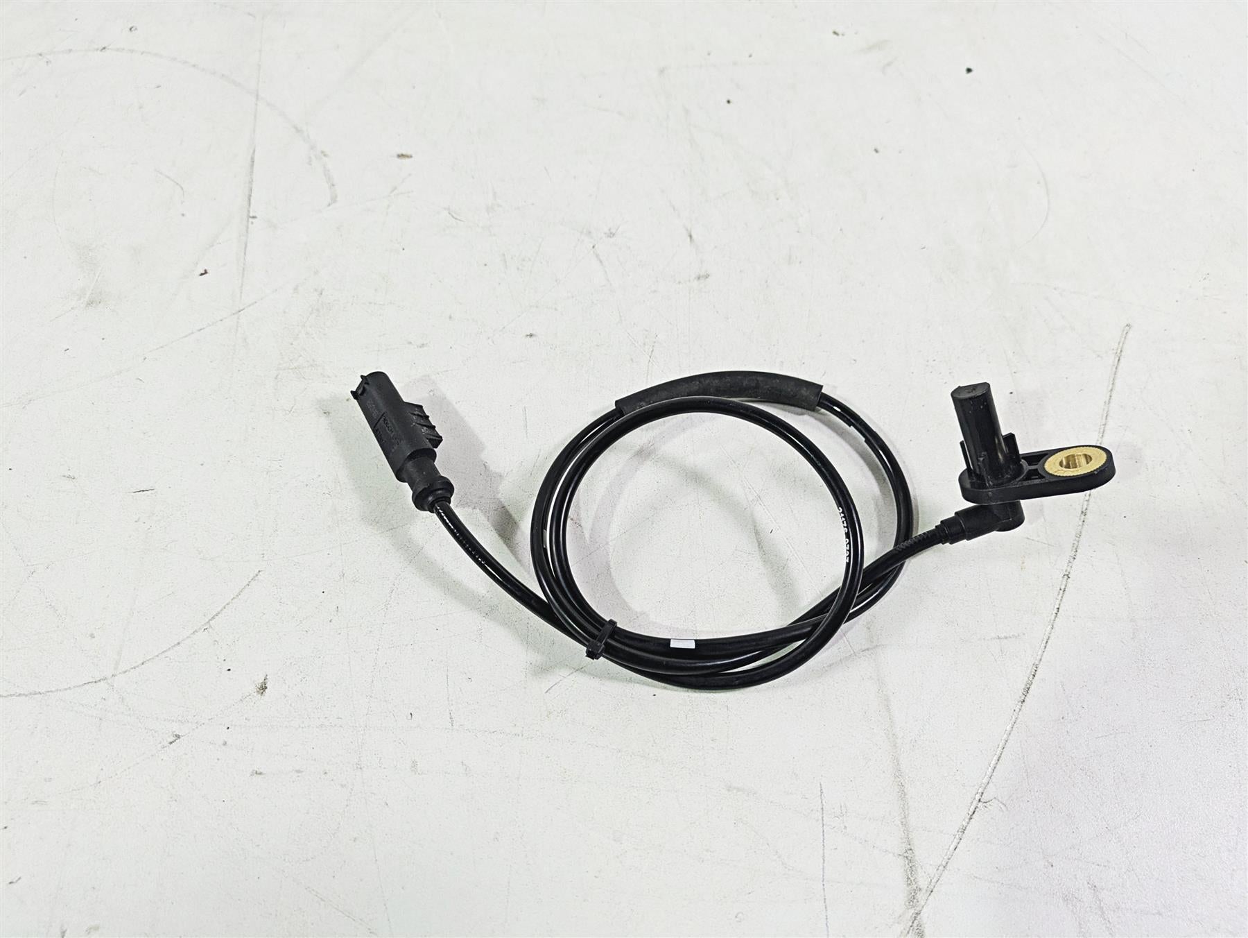 2020 Kawasaki ZX6R Ninja Front Abs Brake Wheel Speed Sensor 21176-0737 {{ shop.shopifyCountryName }} - Mototech271