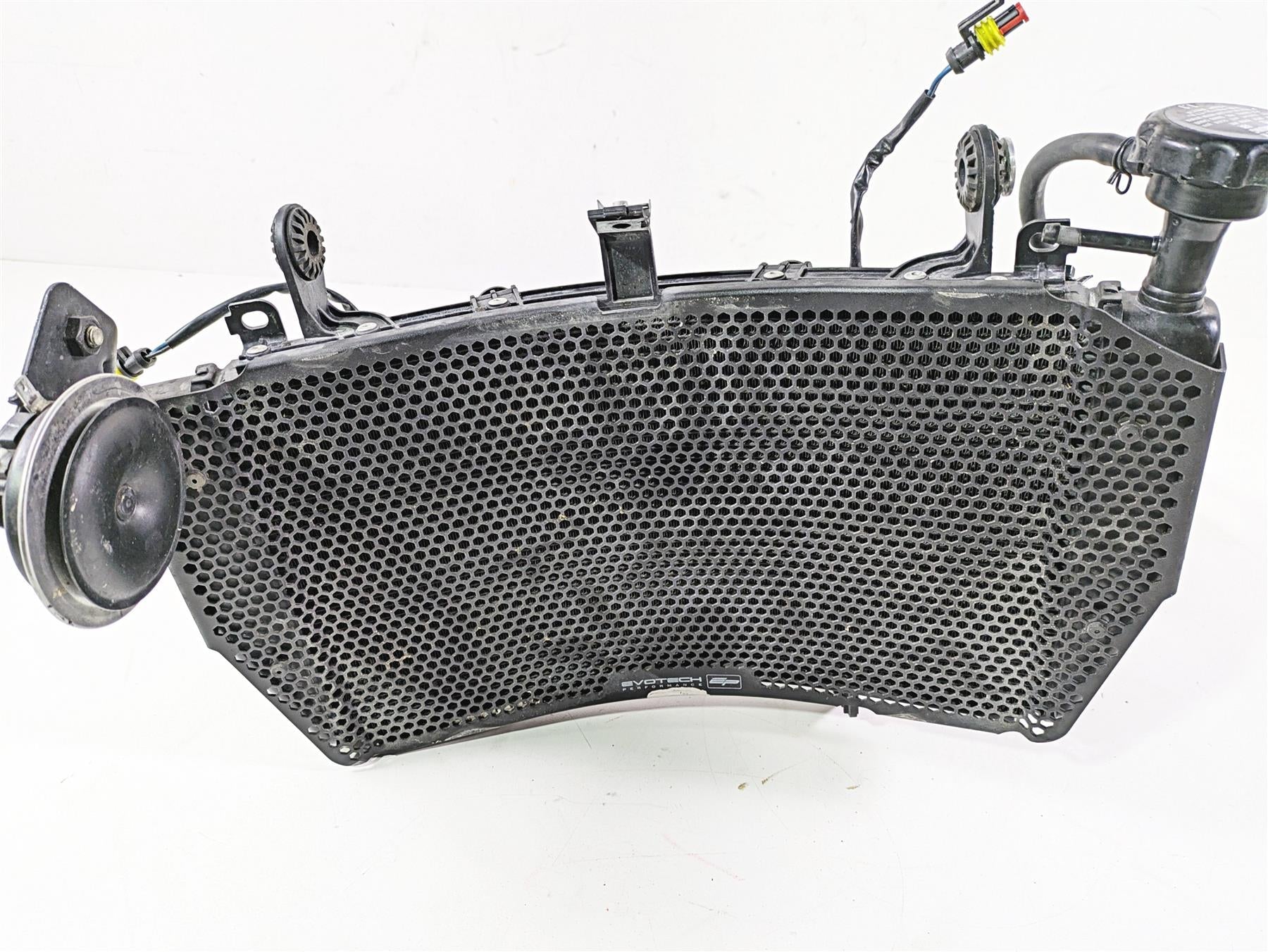 2019 Ducati Supersport 939 S Radiator Fan Reservoir Hoses - No Leaks 54841033A {{ shop.shopifyCountryName }} - Mototech271