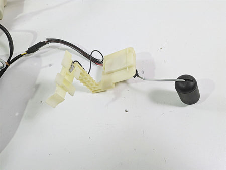 2010 Harley Dyna FXDB Street Bob Fuel Gas Petrol Pump - Tested 75218-04D {{ shop.shopifyCountryName }} - Mototech271