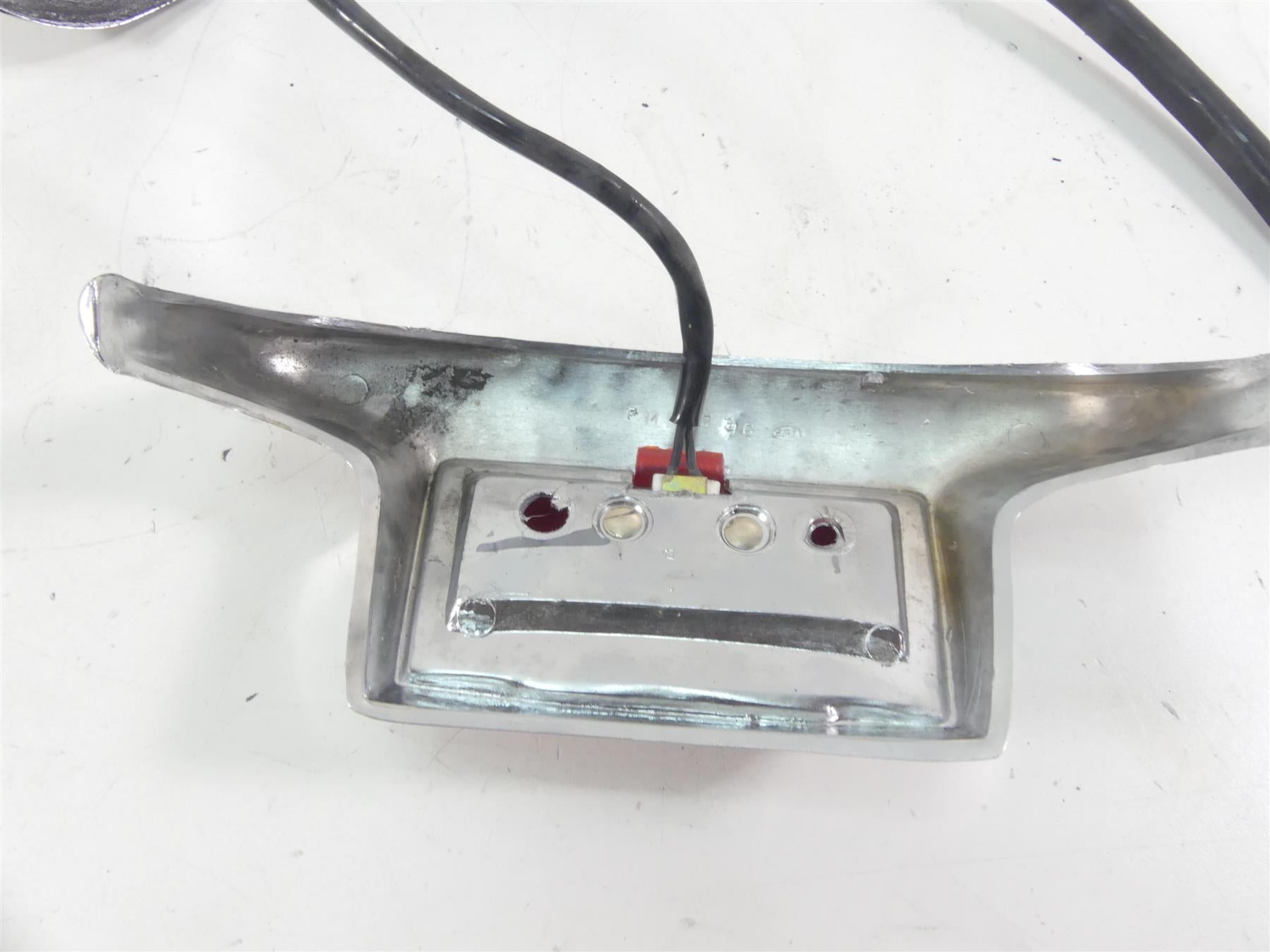 1999 Harley Touring FLHTCUI Electra Glide Taillight & Fender Light 68140-04 {{ shop.shopifyCountryName }} - Mototech271