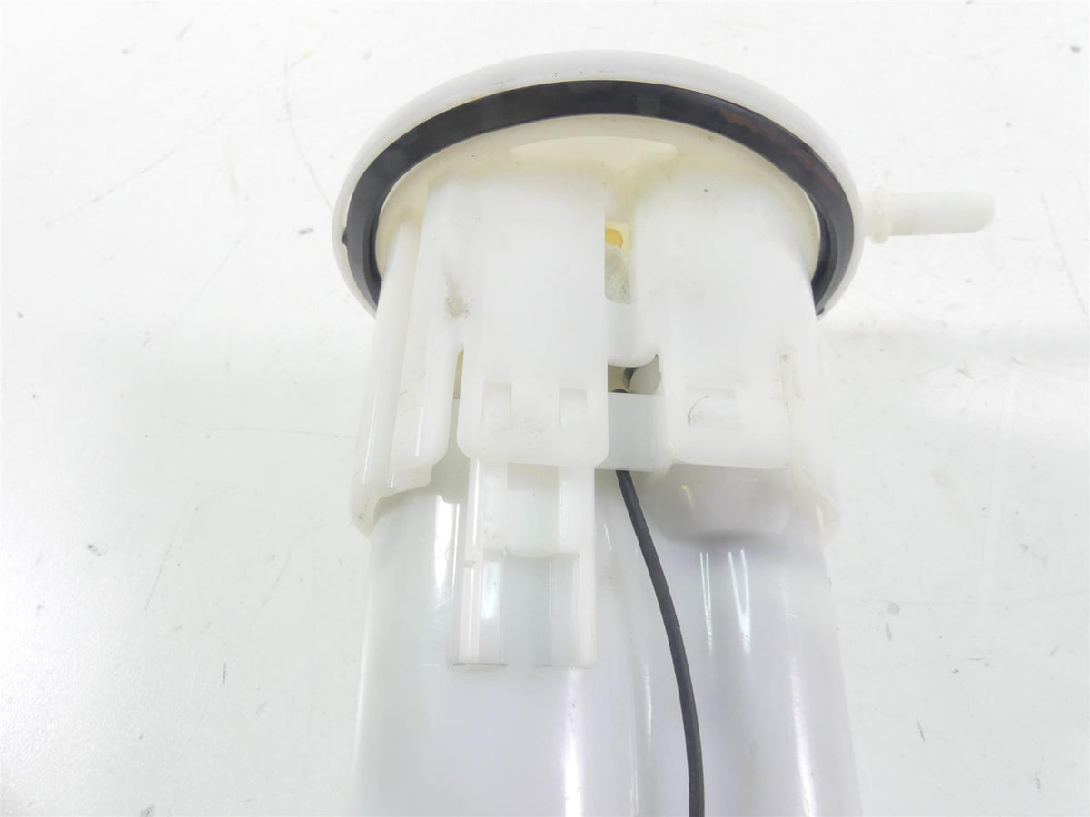 2022 Yamaha MT09 FZ09 Fuel Gas Petrol Pump 1RC-13907-01-00 {{ shop.shopifyCountryName }} - Mototech271