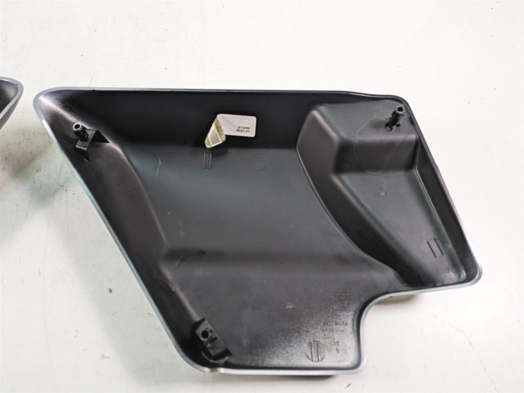 2020 Harley Touring FLHX Street Glide Side Cover Fairing Set 66048-09A 66250-09 {{ shop.shopifyCountryName }} - Mototech271
