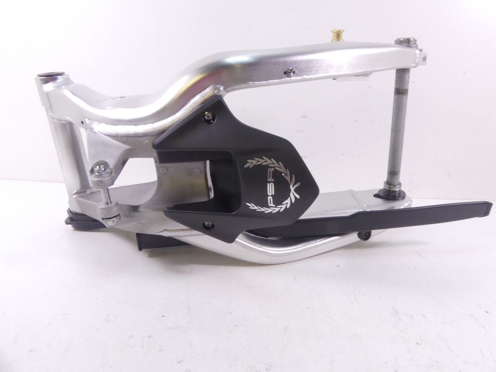 2014 Honda CBR1000 SP Fireblade Rear Swingarm Swing Arm & Axle 52200-MFL-G21 {{ shop.shopifyCountryName }} - Mototech271