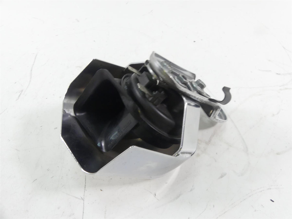 2014 Harley Touring FLHX Street Glide Horn & Chrome Cover 61300478 {{ shop.shopifyCountryName }} - Mototech271