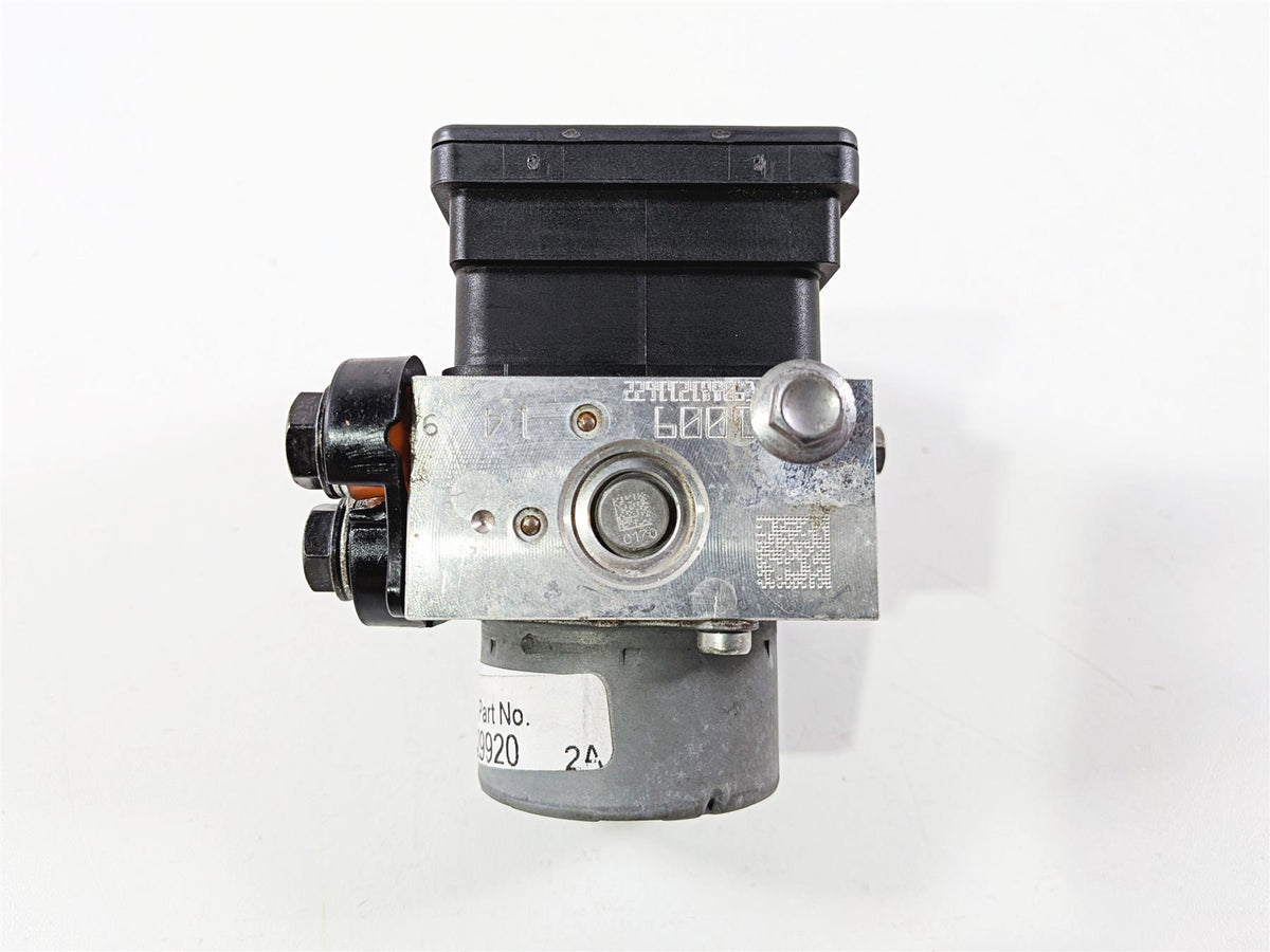 2022 Triumph Tiger 900 GT Pro Abs Brake Pump Unit Module T2029921 T2029920 {{ shop.shopifyCountryName }} - Mototech271