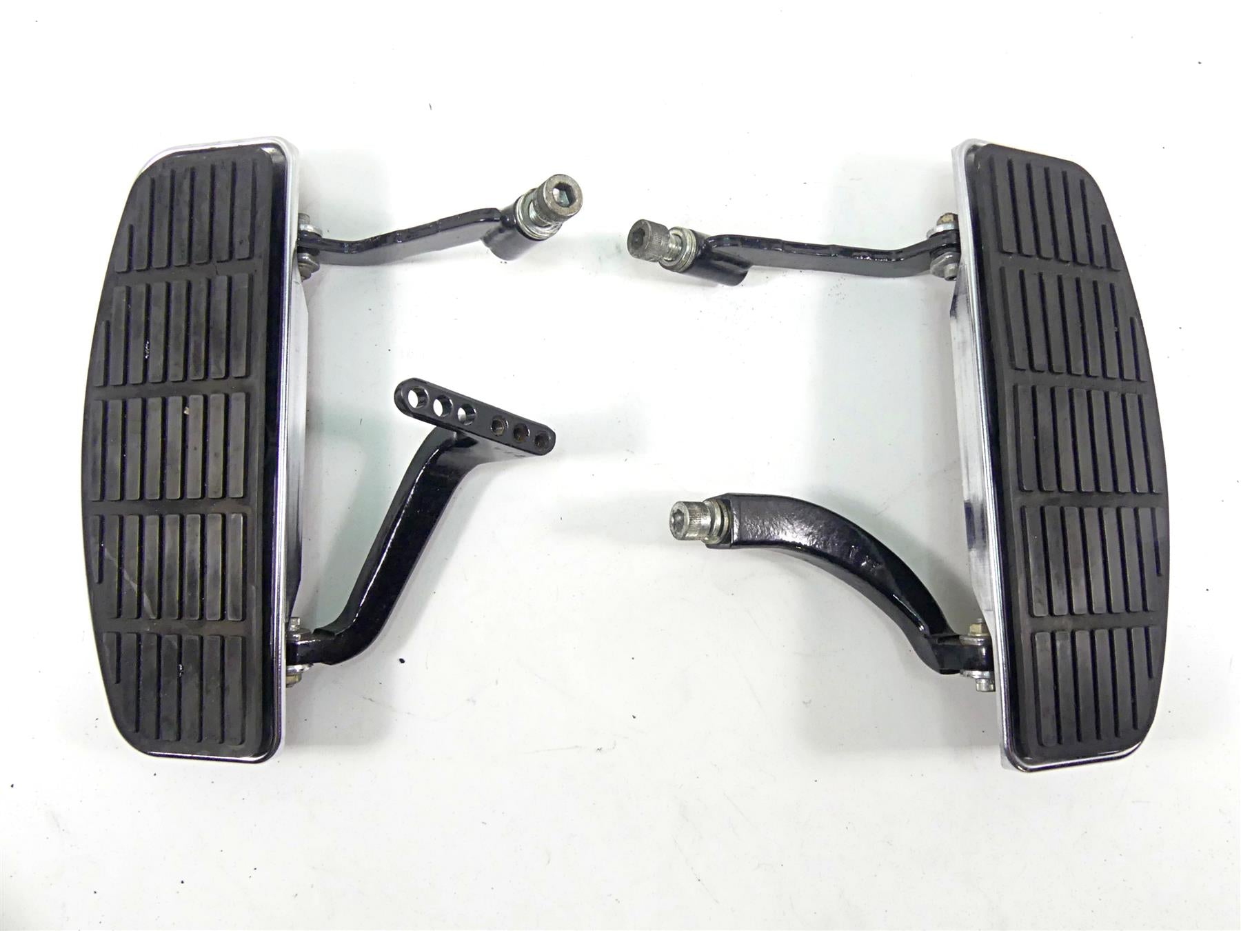2003 Harley Touring FLHTCI E-Glide 100TH Front Floor Board Set 50621-79A | Mototech271
