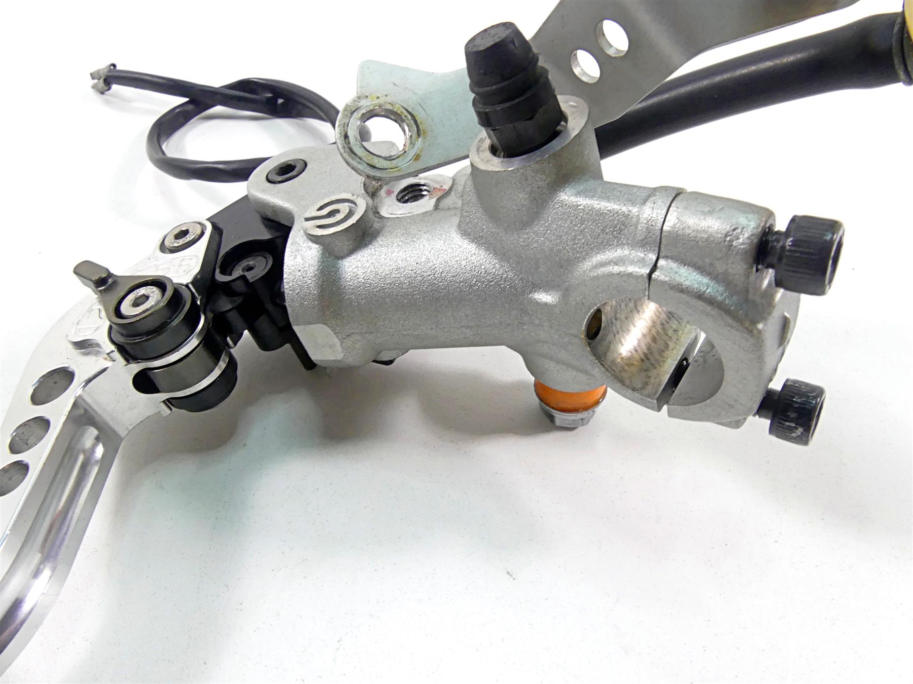 2012 Ducati Monster 1100 EVO Brembo Radial Clutch Master Cylinder 63040571A {{ shop.shopifyCountryName }} - Mototech271