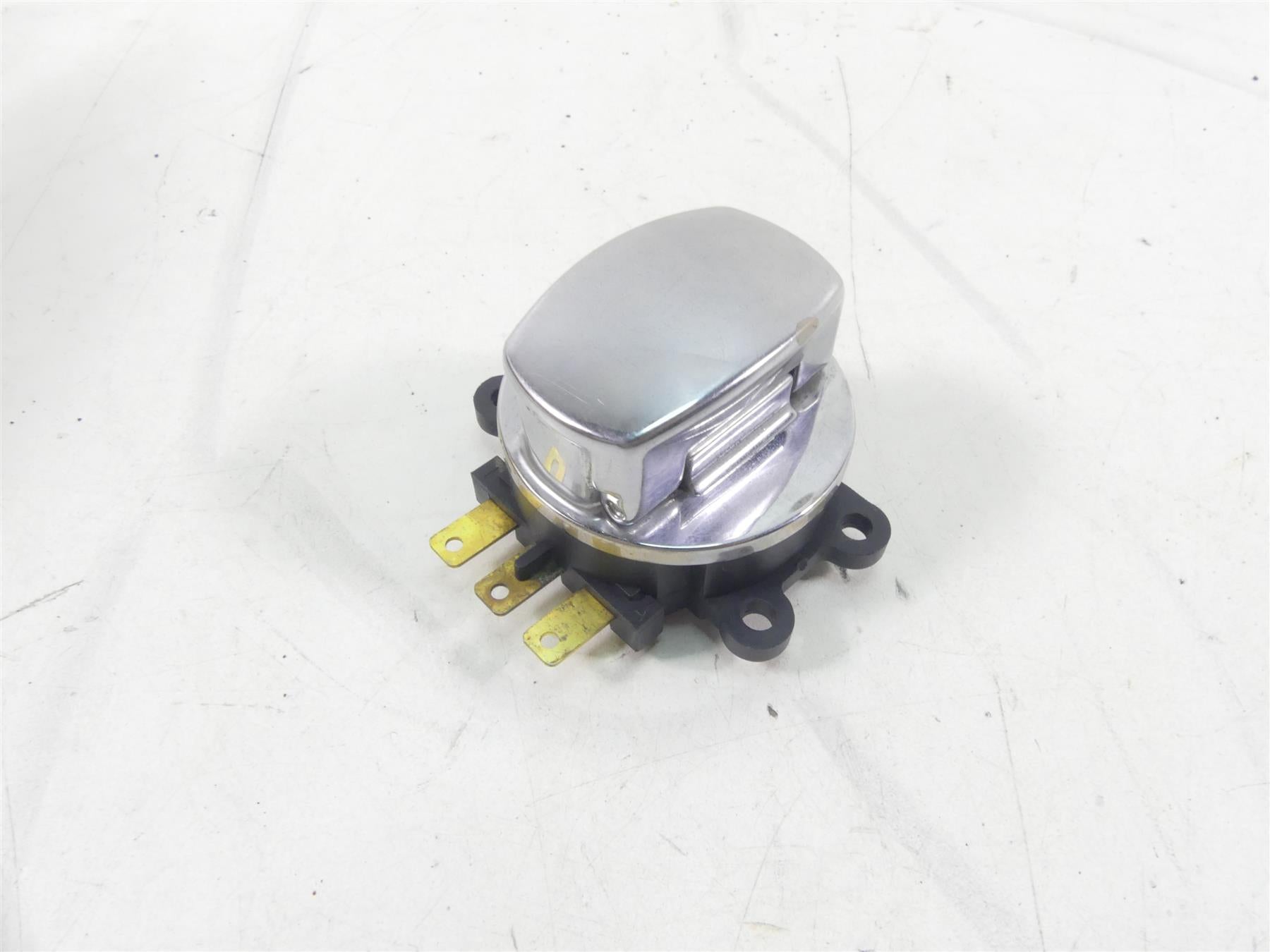 2005 Harley Softail FLSTSC Heritage Springer Ignition Switch - VIN 71450-04 {{ shop.shopifyCountryName }} - Mototech271