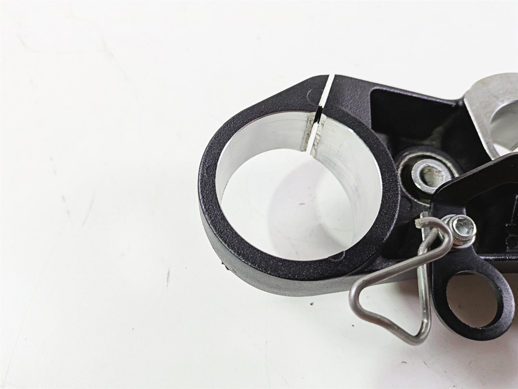 2016 Ducati Monster 1200 S Upper Triple Tree Steering Clamp 34111001AC {{ shop.shopifyCountryName }} - Mototech271