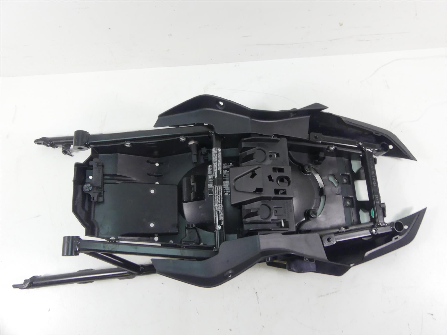 2016 BMW R1200RS K54 Straight Subframe Sub Frame & Inner Fender 46518555831 {{ shop.shopifyCountryName }} - Mototech271
