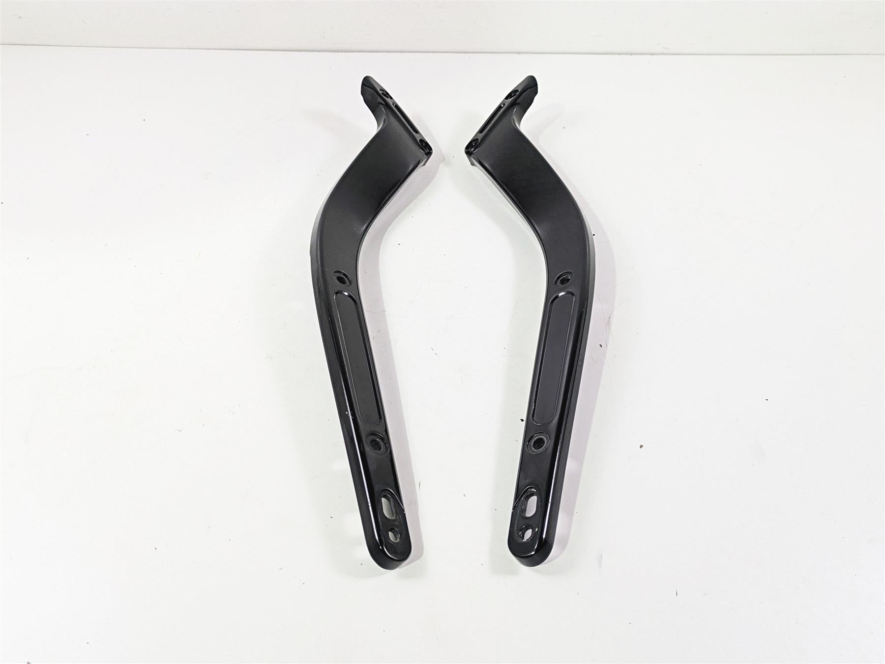 2020 Harley Softail FXST Standard Rear Fender Braces Struts 59500422 59500423 {{ shop.shopifyCountryName }} - Mototech271