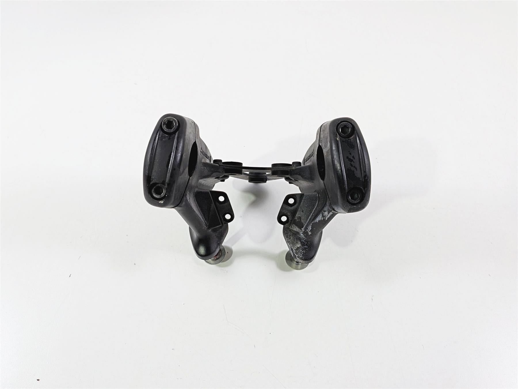 2015 Ducati Diavel Dark Handlebar Holder Riser Set 36011651AA 36011671AA-Mototech271