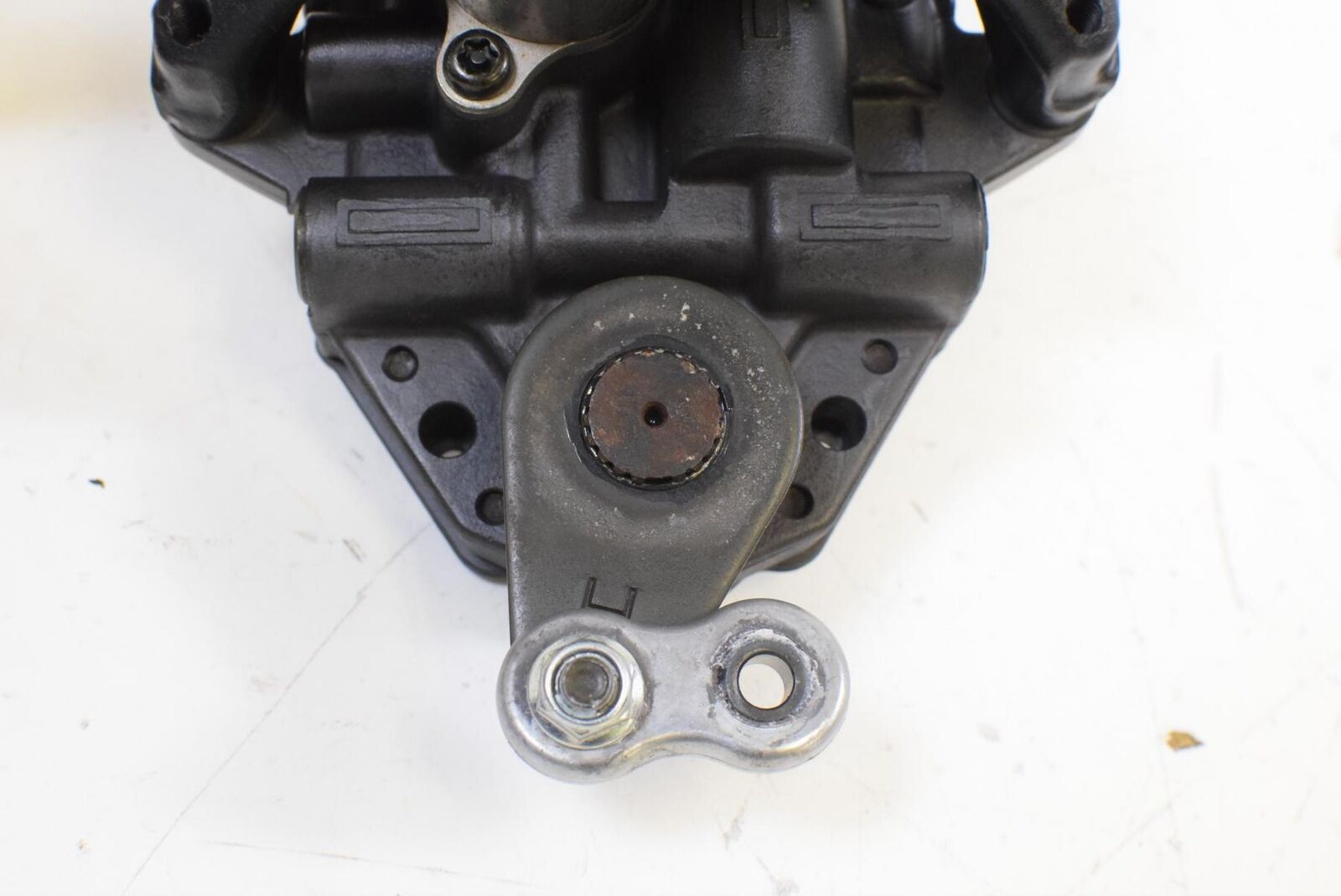 05 Honda CBR1000RR CBR1000 RR OEM Steering Damper Stabilizer 53700-MEL-013 {{ shop.shopifyCountryName }} - Mototech271