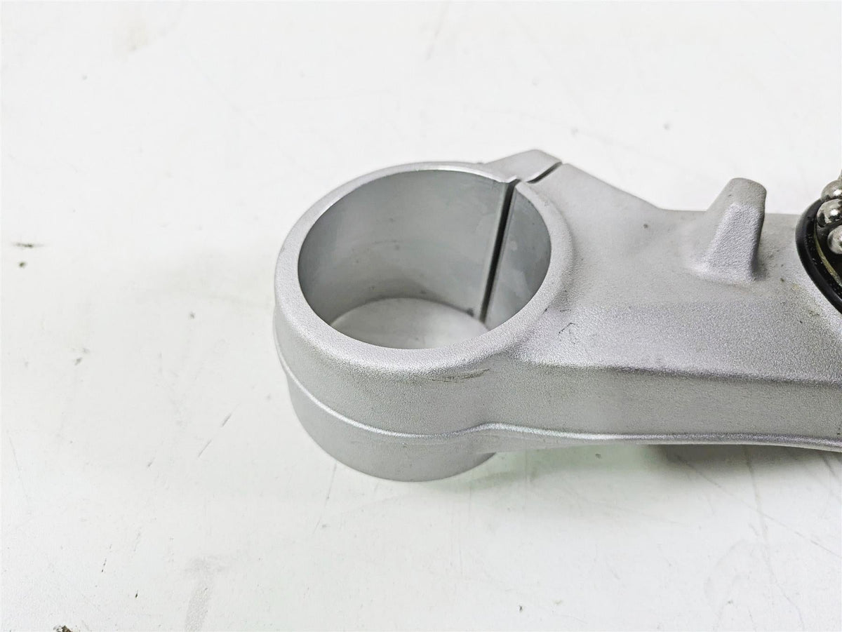2016 BMW R1200RS K54 Lower Triple Tree Steering Clamp 8549422 31428549594 {{ shop.shopifyCountryName }} - Mototech271