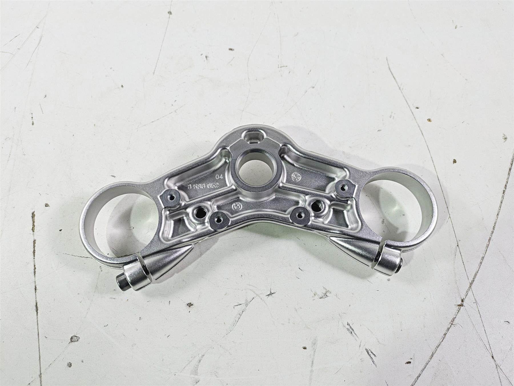 2015 BMW R nineT K21 Upper Triple Tree Steering Clamp 31428538052 {{ shop.shopifyCountryName }} - Mototech271
