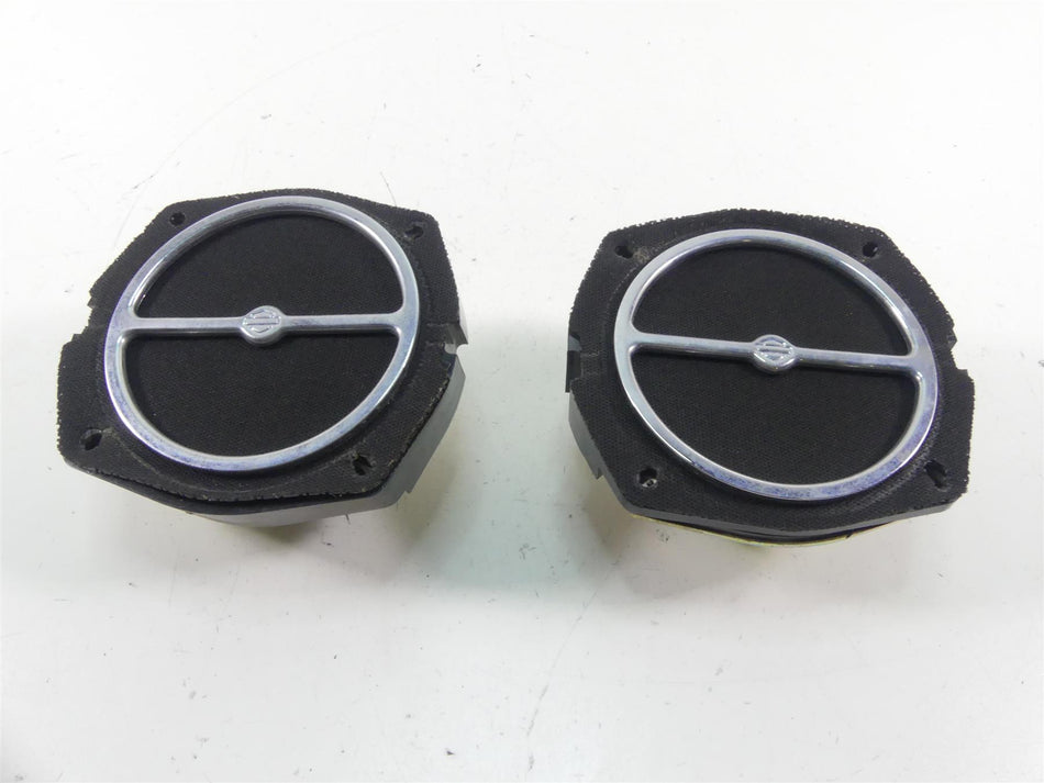 2005 Harley Touring CVO FLHTC SE Electra Glide Front Speaker Set 77178-01 {{ shop.shopifyCountryName }} - Mototech271