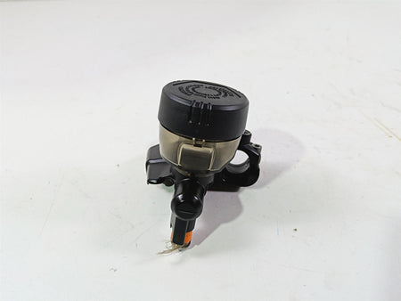 2017 BMW F800GS Adv K75 Front Brake Master Cylinder 32728530045 {{ shop.shopifyCountryName }} - Mototech271