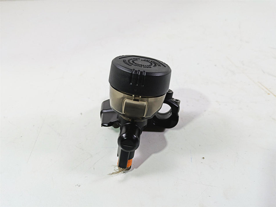 2017 BMW F800GS Adv K75 Front Brake Master Cylinder 32728530045 {{ shop.shopifyCountryName }} - Mototech271