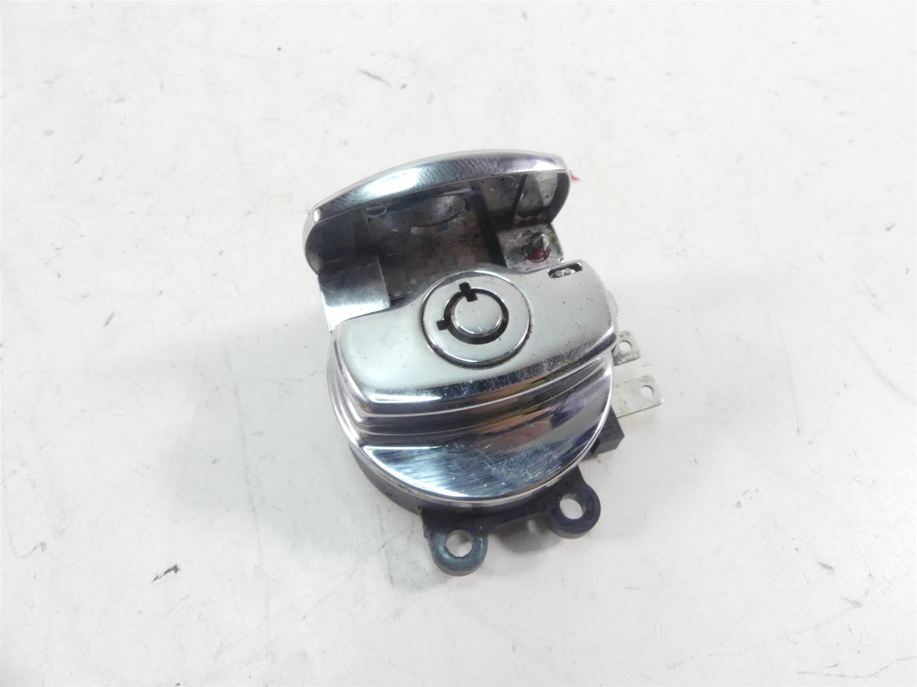 2009 Harley FXDF Dyna Fat Bob Ignition Switch Steering Lock Key Set 71430-06B {{ shop.shopifyCountryName }} - Mototech271