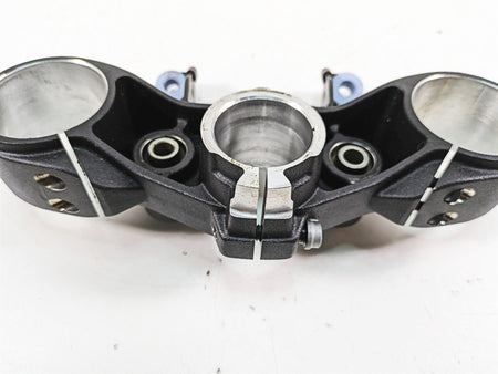 2020 Ducati Hypermotard 950 SP Upper Triple Tree Steering Clamp 34110972AA {{ shop.shopifyCountryName }} - Mototech271