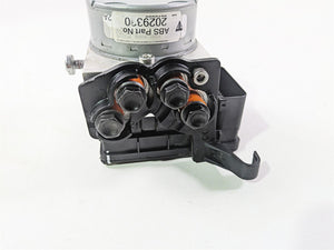 2024 Triumph Street Triple 765 R Abs Brake Pump Unit Module - Read T2029325