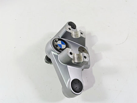 2012 BMW R1200R K27 Upper Triple Tree Steering Clamp 31427727249 7728078 {{ shop.shopifyCountryName }} - Mototech271
