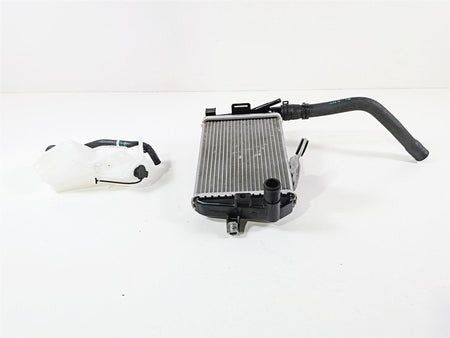 2019 BMW R1250GS K50 Left Radiator & Reservoir Set 17118546408 {{ shop.shopifyCountryName }} - Mototech271