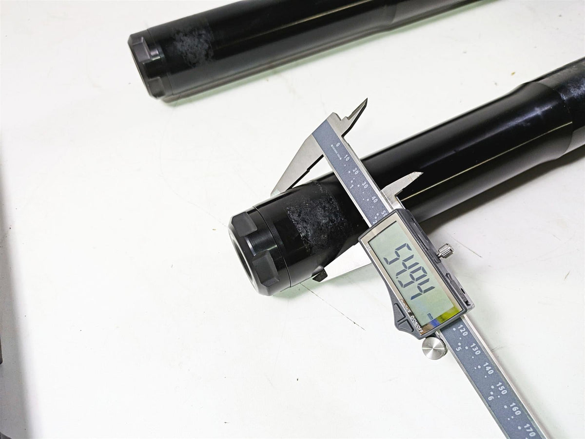 2018 Harley Softail FXFBS Fat Bob Straight Showa Front Fork Leg Set 45400178 {{ shop.shopifyCountryName }} - Mototech271