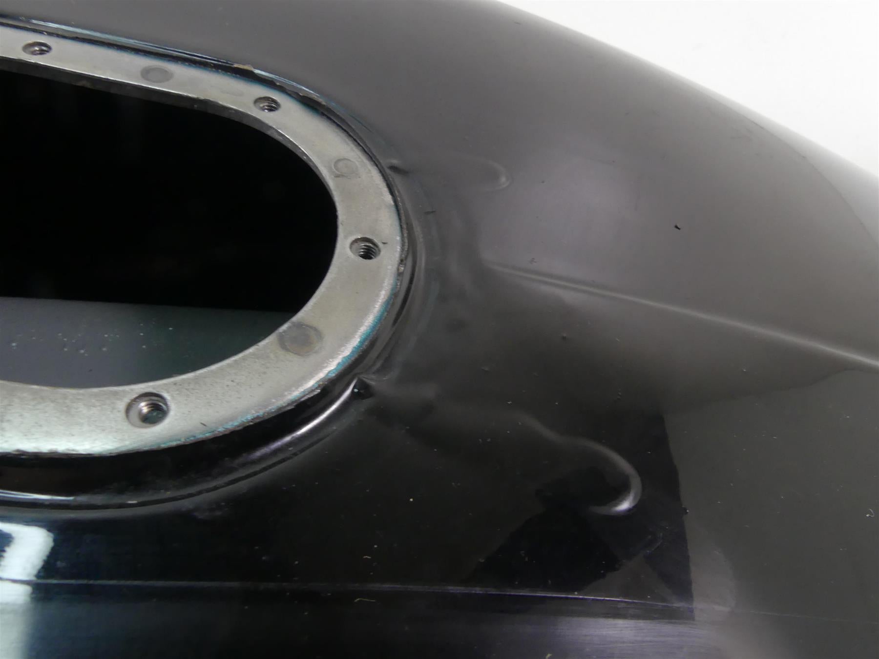 2005 Harley Touring CVO FLHTCSE Electra Glide Fuel Gas Petrol Tank 61382-05 {{ shop.shopifyCountryName }} - Mototech271