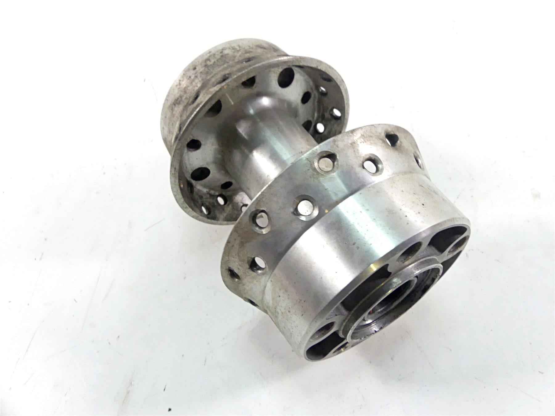 2007 Harley Touring FLHRC Road King Rear Laced Spoke Wheel Hub 16x3 43085-97 {{ shop.shopifyCountryName }} - Mototech271