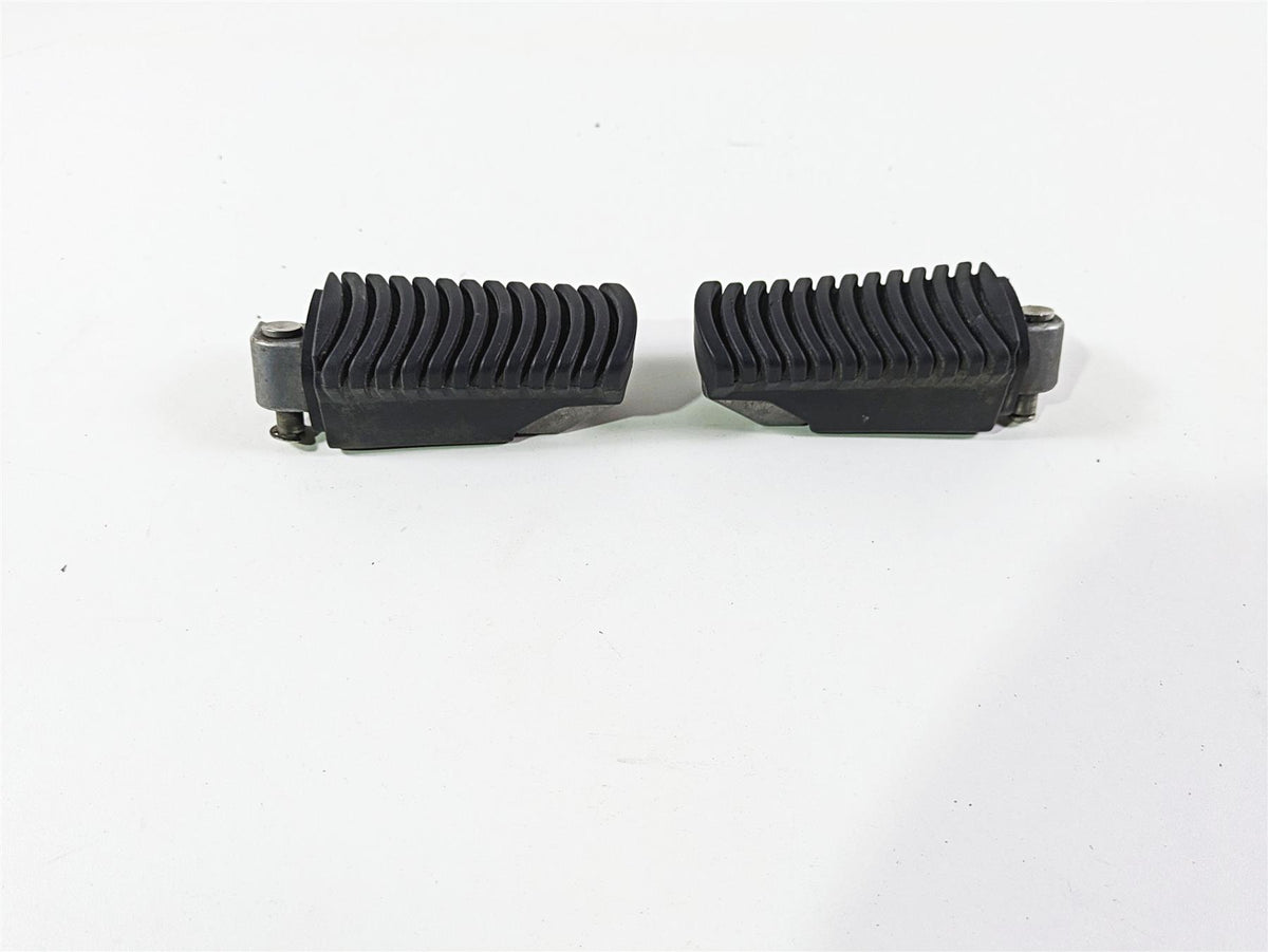 2006 BMW R1200GS K255 Adv Rear Passenger Footpeg Foot Peg Set - Read 46717664225 {{ shop.shopifyCountryName }} - Mototech271