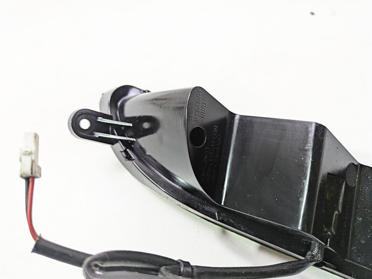 2017 Indian Chieftain Limited Front Blinker Turn Signal Set 2412456 2412455 {{ shop.shopifyCountryName }} - Mototech271