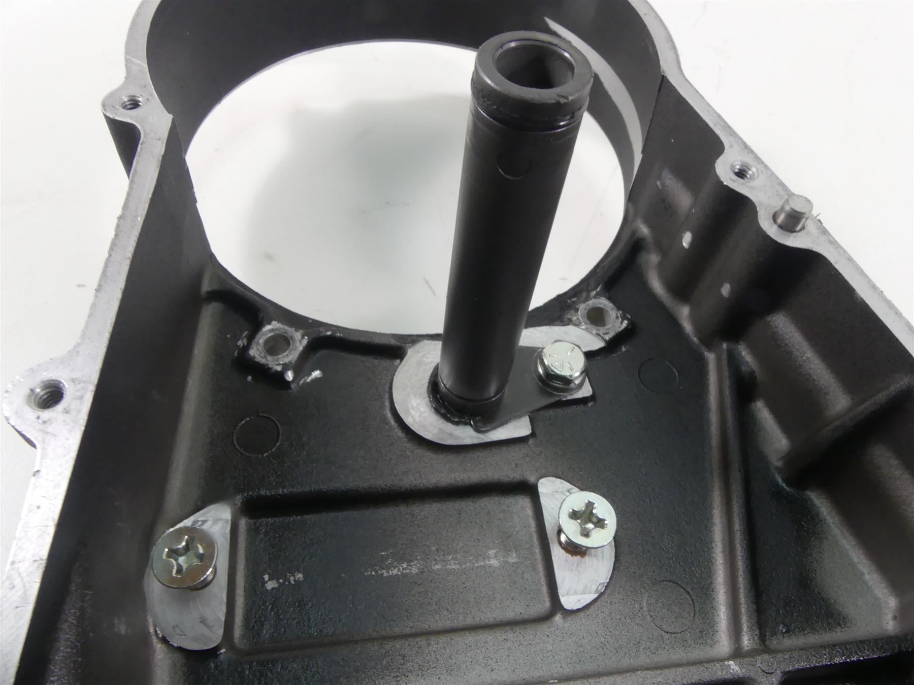 1993 Harley Dyna FXDL Low Rider Inner Primary Drive Clutch Cover 60681-90 {{ shop.shopifyCountryName }} - Mototech271