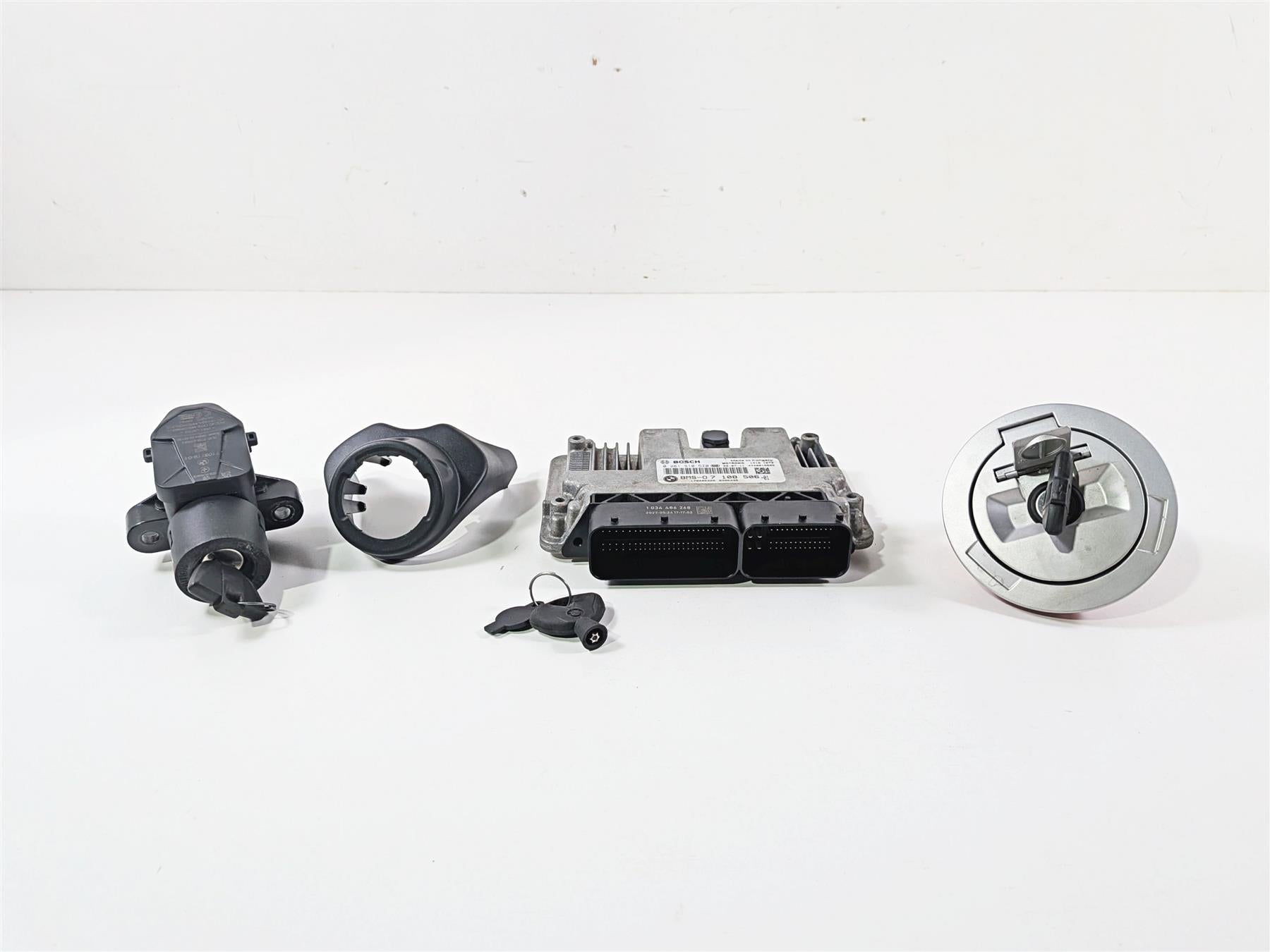 2023 BMW R nineT Scrambler K23 Cdi Ecu Module Ignition Switch Set 13617108506 {{ shop.shopifyCountryName }} - Mototech271