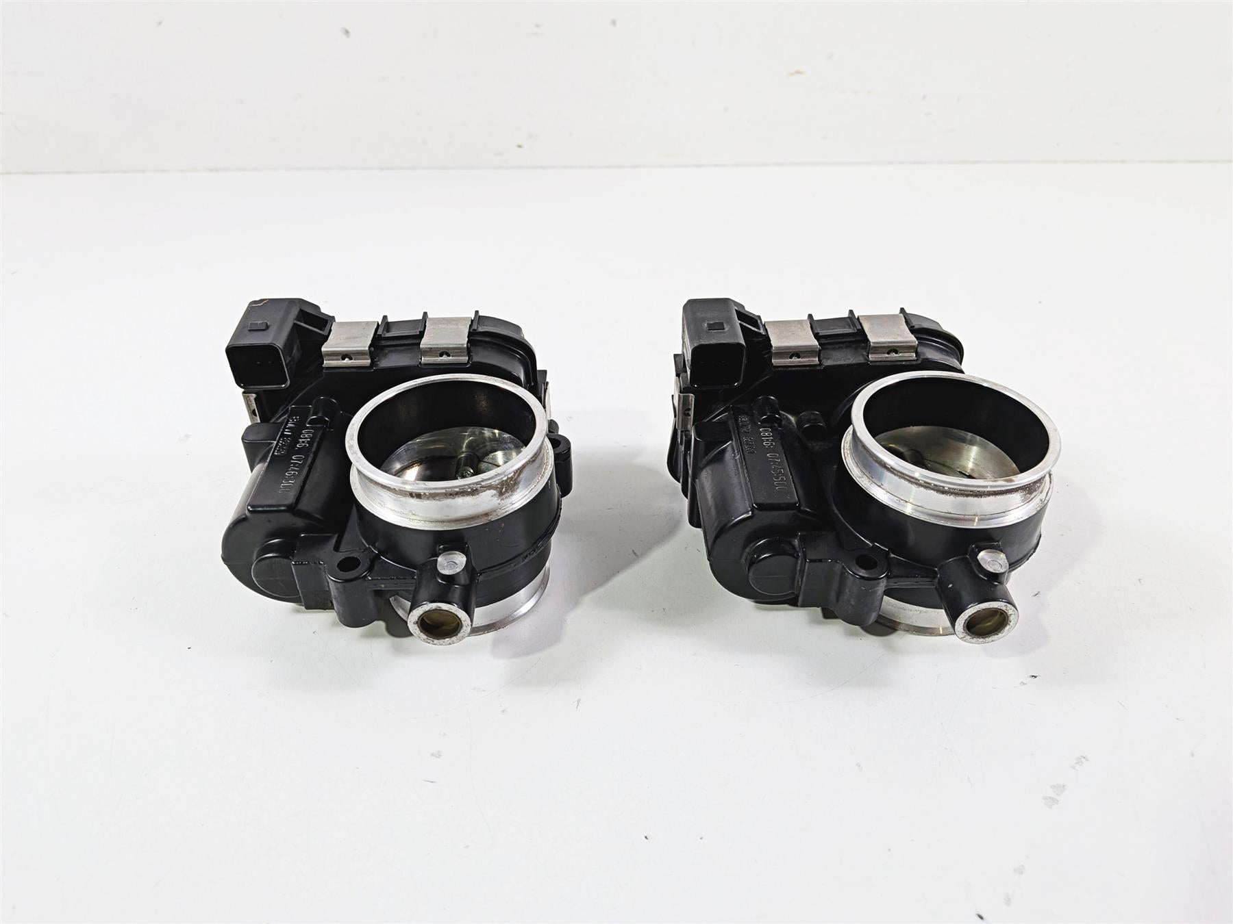 2016 BMW R1200 GS K50 Throttle Body Bodies Fuel Injection Set 13548564959 {{ shop.shopifyCountryName }} - Mototech271