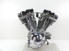 Load image into Gallery viewer, 2004 Harley FLHTC SE CVO Electra Glide Running 103ci Engine 34K - Video 16147-04
