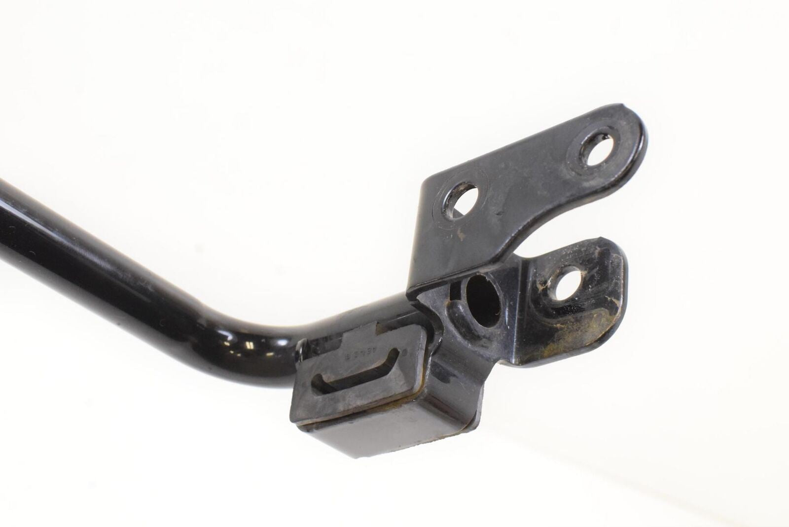 2016 Harley Touring FLHTCU Electra Glide Right Side Saddlebag Guard Bar 90200499 {{ shop.shopifyCountryName }} - Mototech271