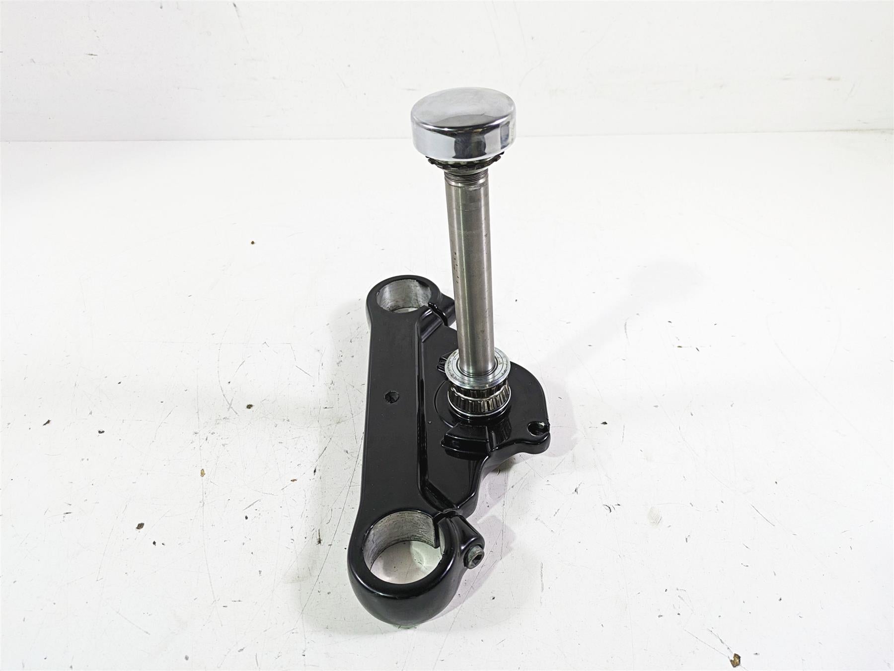 2013 Harley FXDWG Dyna Wide Glide Lower Triple Tree Steering Clamp 49mm 46386-08 {{ shop.shopifyCountryName }} - Mototech271