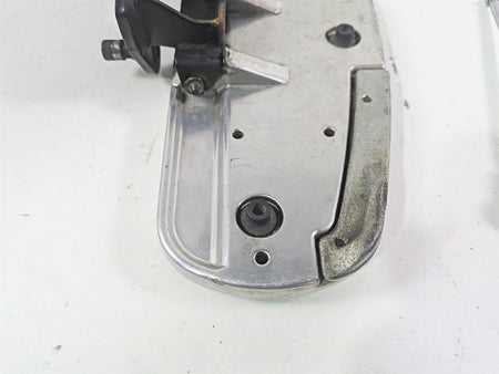 2006 Yamaha XVS650 V-Star Classic Left Floor Board & Mount 5BN-27412-03-00 {{ shop.shopifyCountryName }} - Mototech271