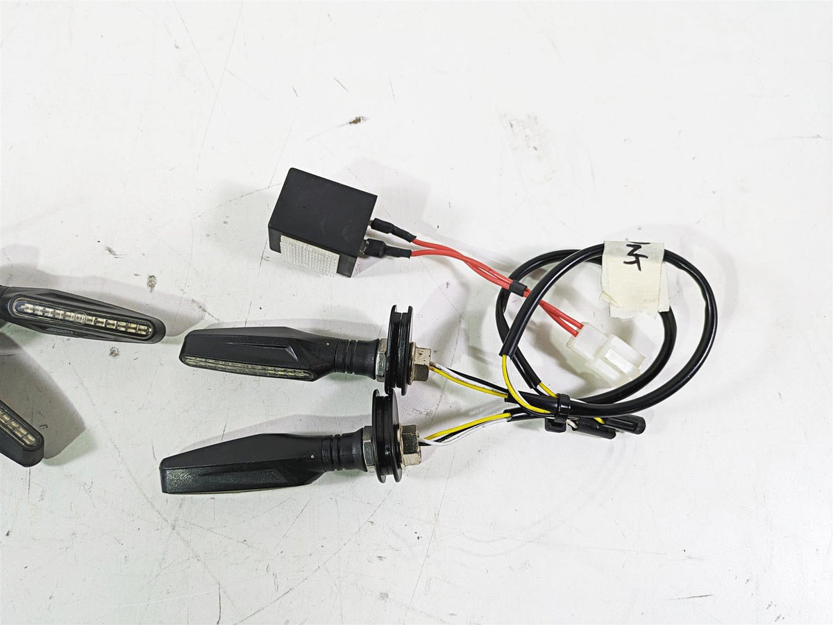 Universal Motorcycle Led Front Rear Blinker Turn Signal Set {{ shop.shopifyCountryName }} - Mototech271